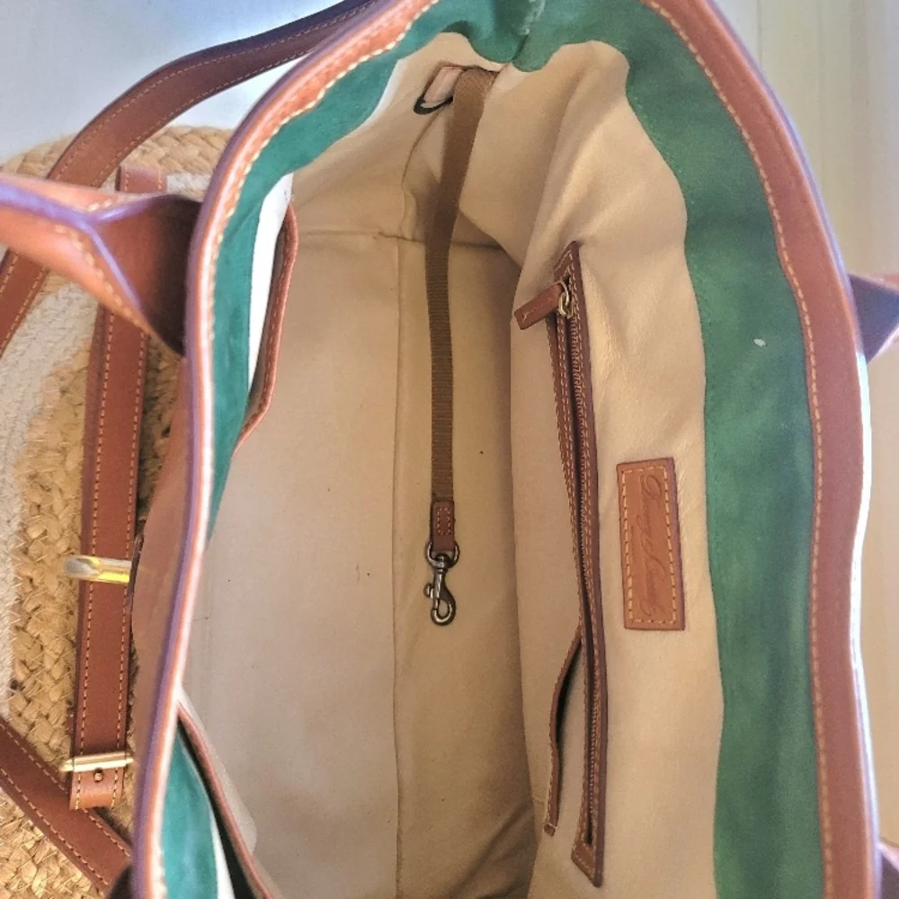 100% Dooney and Burke  Florentine Leather Satchel
